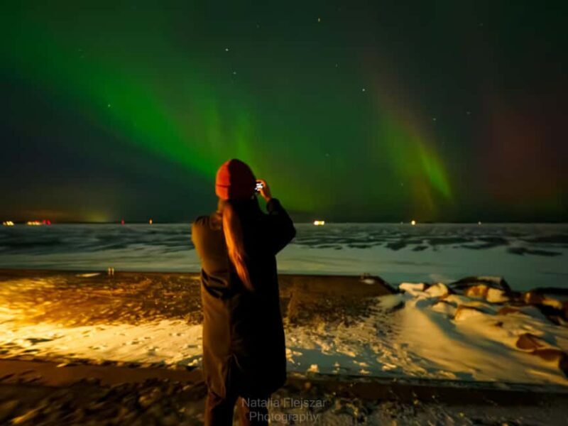 Oulu: Guided Night Walking Tour with Northern Lights Hunting - What to Expect on the Tour