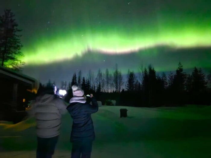 Oulu: Starguaranteed Northern Lights Mobile Chase - FAQ