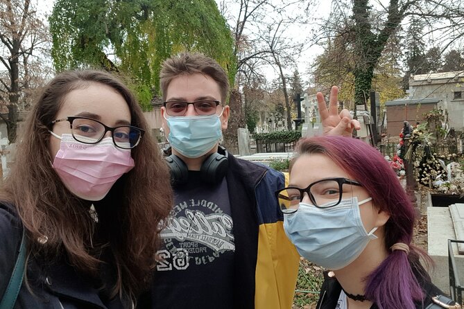 Outdoor Escape Game in Bellu Cemetery Bucharest - Customer Reviews