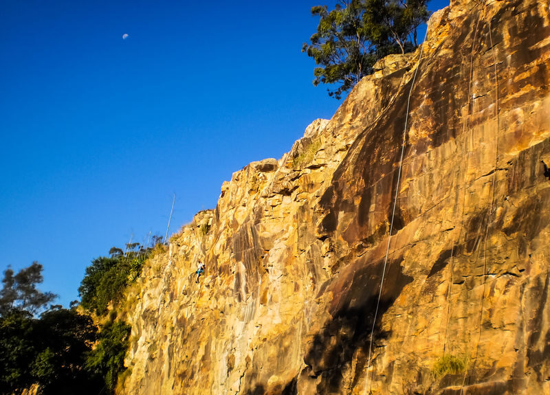 Outdoor Rock Climbing Experience in Brisbane - What happens in the two-hour session