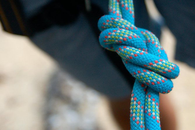 Outdoor Rock Climbing - Level 2 - An Insider’s Look at the Outdoor Climbing Experience