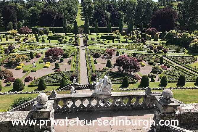 Outlander Day Tour of Lallybroch ,Versailles Small Group Tour - Common Questions