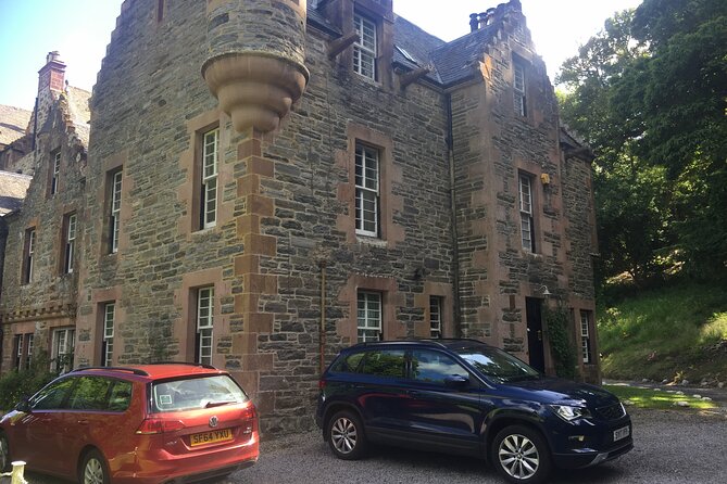 Outlander Tour - Meeting and Pickup