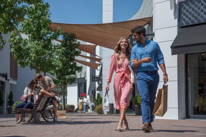 Outlet Shopping Freeport from Lisbon - Making the most of the VIP card