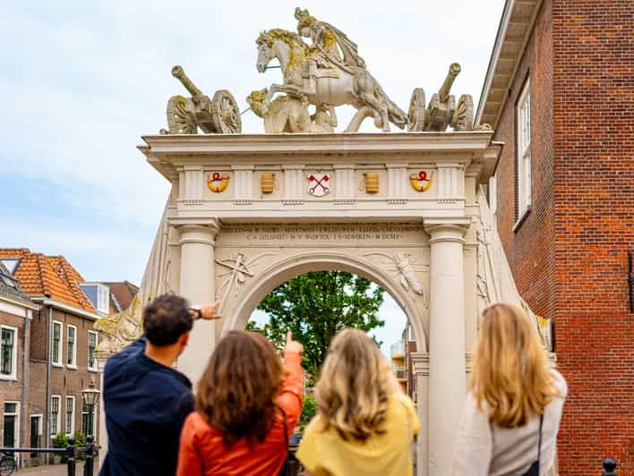 Outside Escape Amsterdam with your friend(s) and have fun! - Exploring Outside Escape Amsterdam: A Fun, Interactive Way to See the City