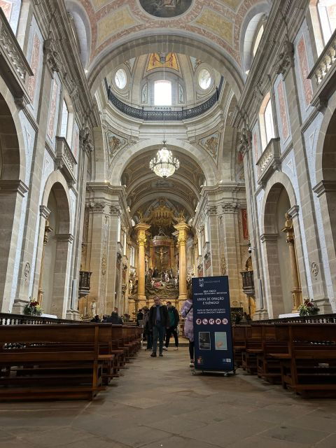 Outside of Porto: Day Trip to Braga and Guimarães - Travel Itinerary