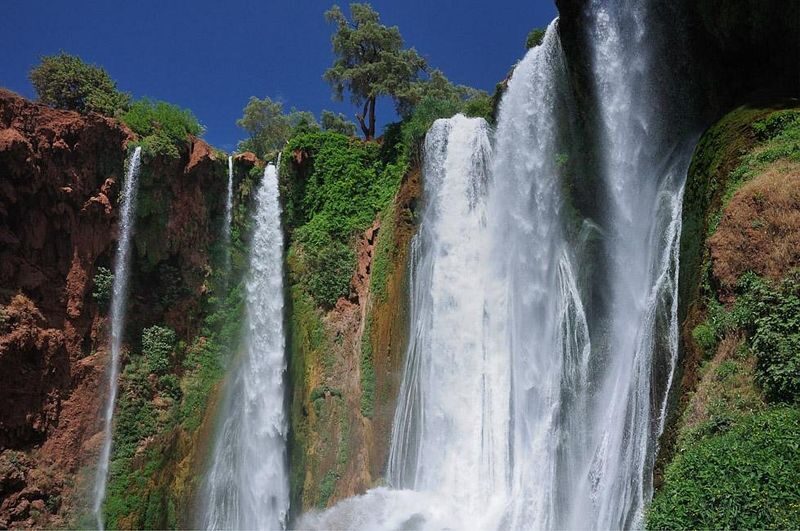 Ouzoud Waterfalls With Boat Ride Tour From Marrakech - Walking the valley paths