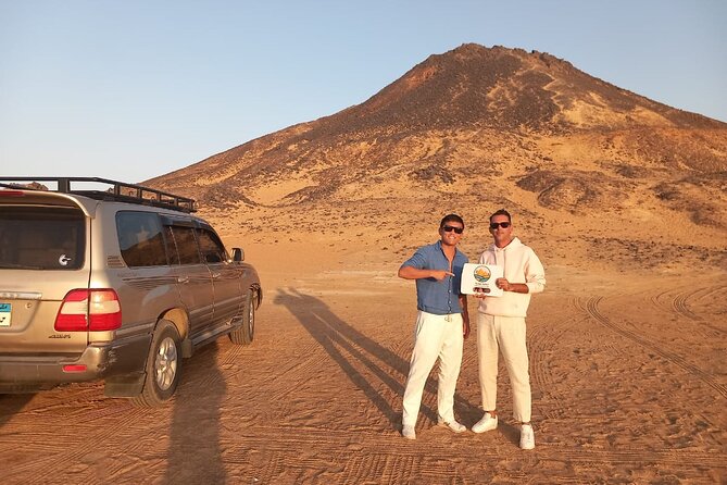 Overday the Black Desert and Crystal Mountain the White Desert - Itinerary Details