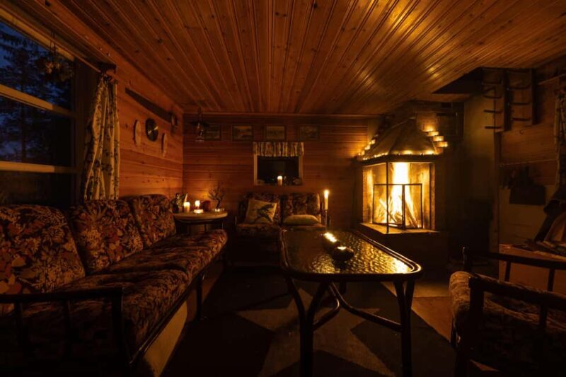 Överkalix - Lapland : 2-Day Snowmobile trip and overnight - Authenticity and Unique Aspects