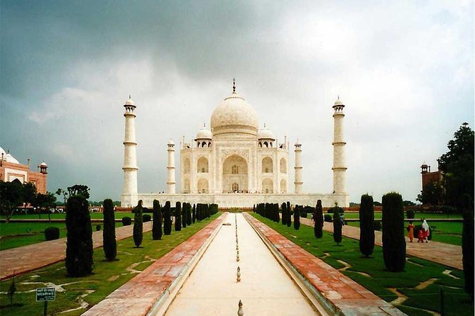 Overnight Agra Tour From Hyderabad - Tour Itinerary