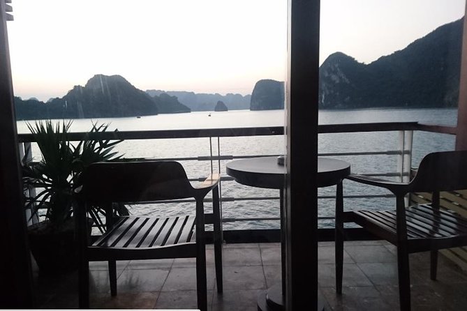 Overnight at BEST PREMIUM Halong Bay Cruises With All Inclusions From Hanoi - How to Book