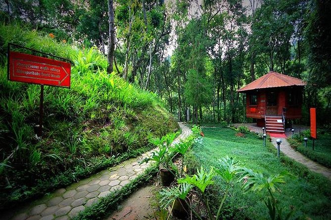 Overnight at Osho Tapobon - Transportation and Accessibility