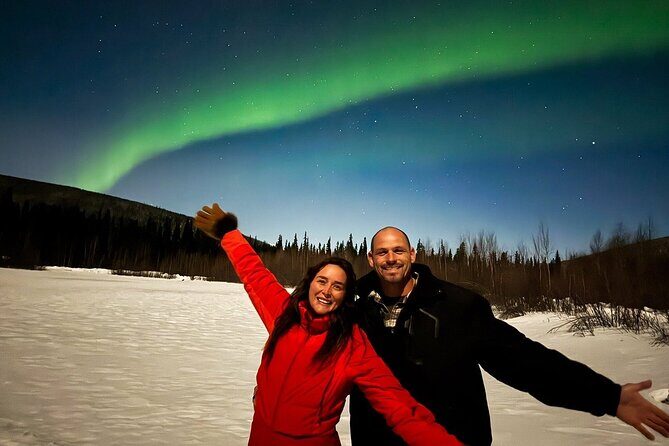 Overnight Denali National Park plus Aurora Chase Tour - An In-Depth Look at the Denali and Aurora Tour