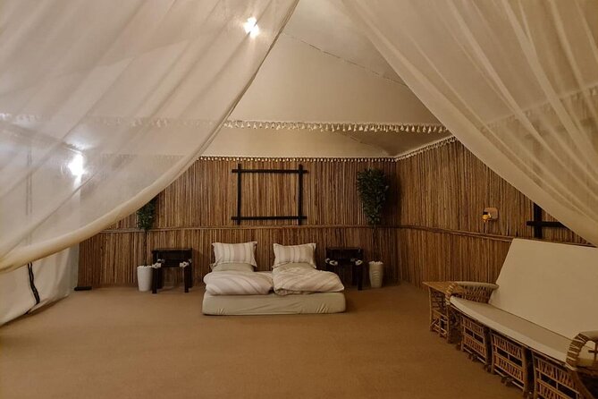 Overnight Desert Safari and Hot Air Balloon With Breakfast - Meeting and Pickup Details