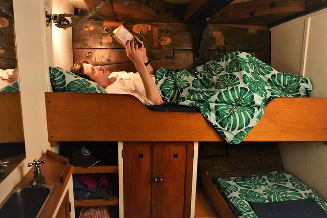 Overnight Harbour Cruise Experience - Introduction