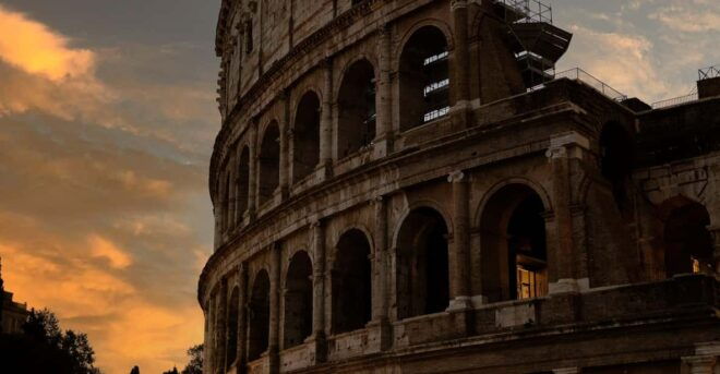 Overnight in Rome and Colosseum and Forum Ticket - Colosseum and Forum Access