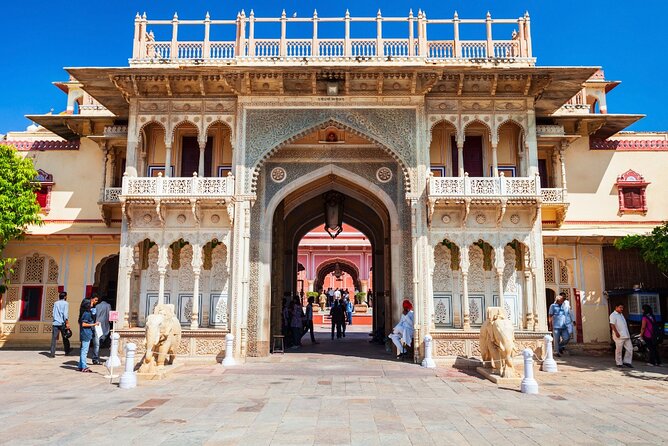 Overnight Jaipur Tour From Delhi by Car - Itinerary Details