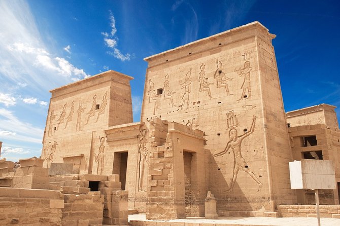 Overnight Tour From Luxor to Abu Simbel - Overnight Stay
