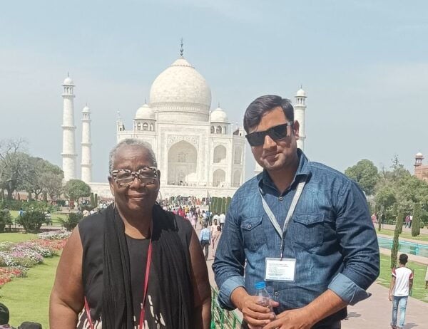 Overnight Tour Of Tajmahal From Mumbai With Delhi Tour - Languages and Accessibility