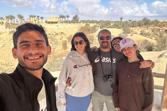 Overnight White Desert and Bahariya Oasis Private Tour From Cairo - Lunch, Breakfast, and Dinner