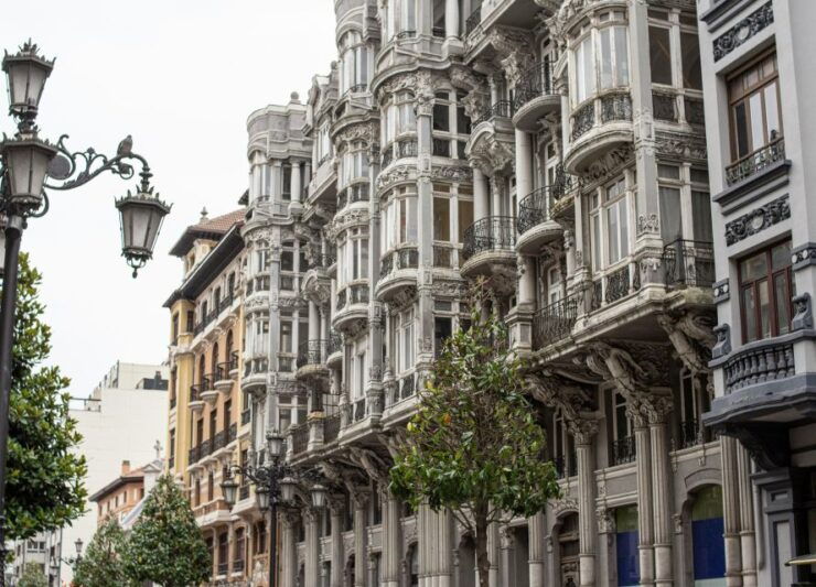 Oviedo: 2-hour Guided Walking Tour - Tour Highlights