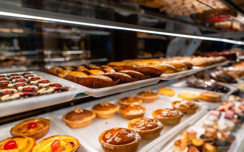 Oviedo: Tour With Tasting of Moscovitas and Other Asturian Sweets - Itinerary and Locations
