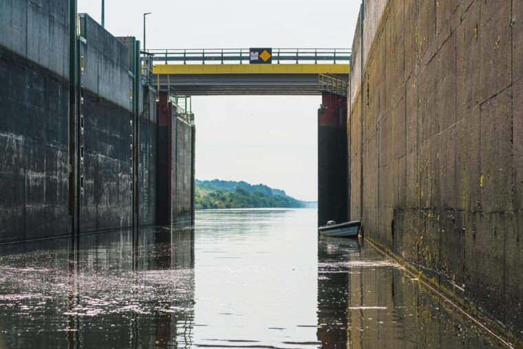 Owicim: Vistula River Cruise with Captain Pilecki Story - The Experience of the Vistula River Cruise in Owicim