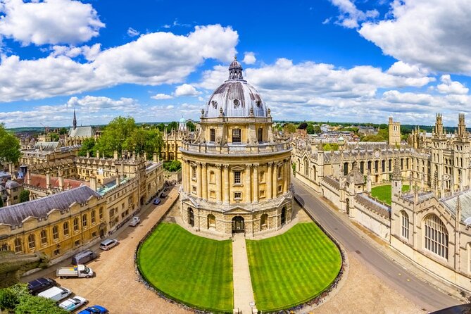 Oxbridge Walking Tours - Private Group Tours