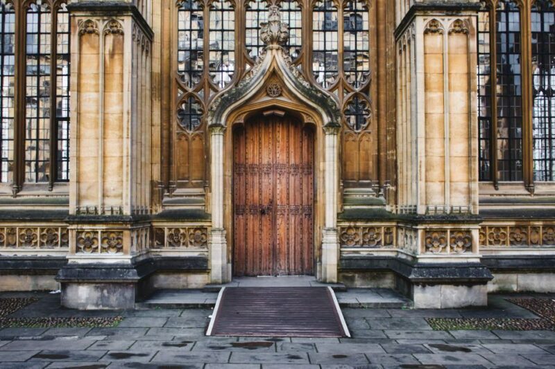 Oxford: Alumni-led Harry Potter Tour - What’s Included and What’s Not?