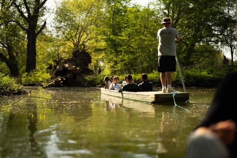 Oxford: Alumni-led Tour & Punt w/ New College Option - What the Tour Includes and Why It Matters