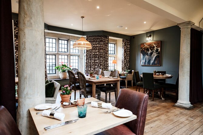 Oxford and Cotswolds Tour With Country Pub Lunch From London - The Sum Up