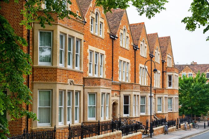 Oxford & Bicester Village Tour With Pick up and Drop off - Experience Details