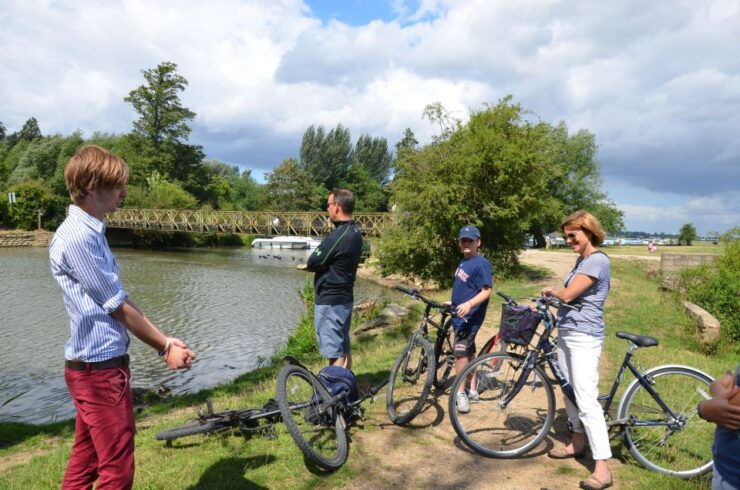 Oxford: Bike & Walking Tour W/ University Alumni Guide - Tour Highlights
