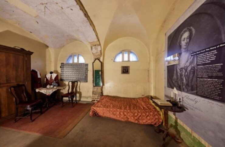 Oxford Castle and Prison: Guided Tour - Tour Experience