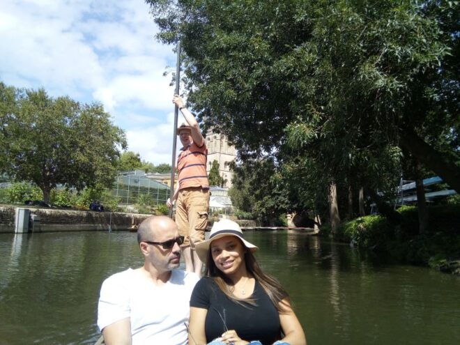 Oxford: Chauffeured Punting River With Optional Walking Tour - Itinerary and Locations