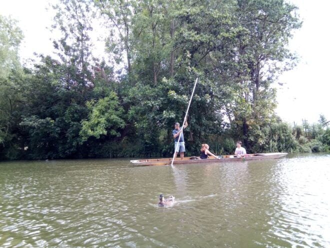 Oxford: Chauffeured Punting River With Optional Walking Tour - Inclusions and Additional Information