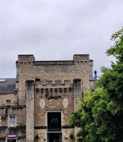 Oxford Famous and Hidden Gems - Bridge of Sighs and Turf Tavern