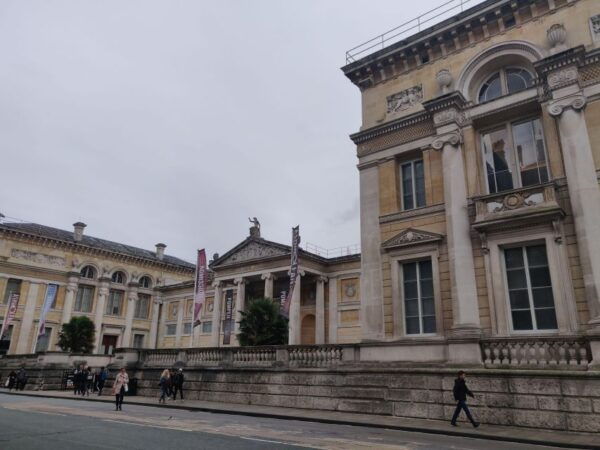 Oxford Famous and Hidden Gems - Common Questions