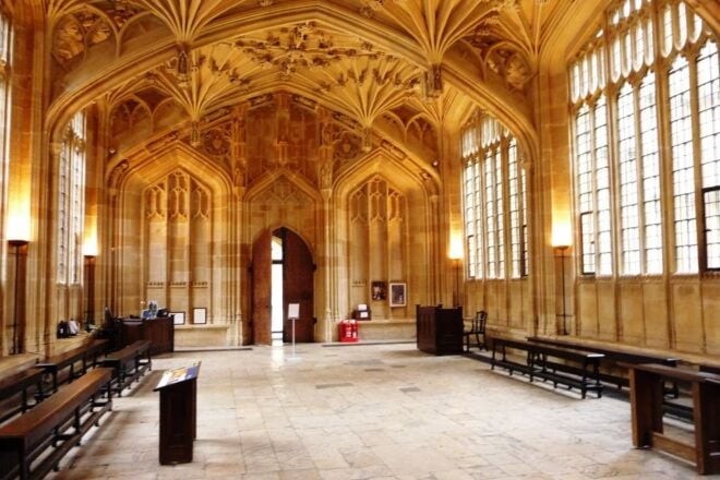 Oxford: Harry Potter Tour With Divinity School Entry - Miscellaneous Information