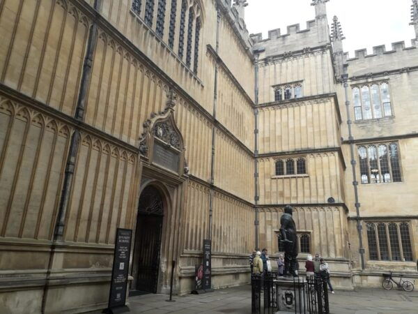 Oxford: Highlights of the City and University - Frequently Asked Questions