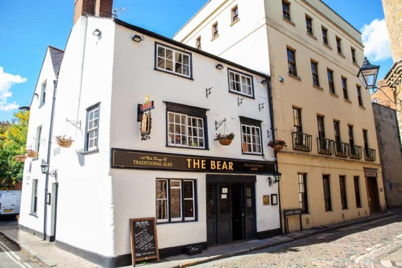 Oxford: Inspector Morse, Lewis, and Endeavour Walking Tour - Exploring Oxford Through Detective Stories