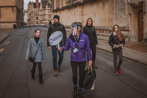 Oxford: Inspectors Morse and Lewis Guided Walking Tour - Directions