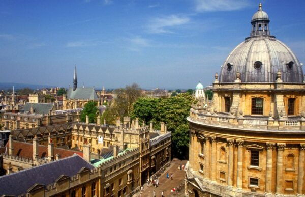 Oxford: Inspectors Morse and Lewis Guided Walking Tour - The Sum Up