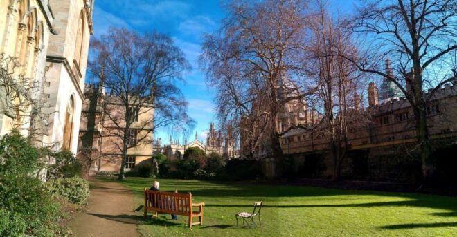 Oxford: Pre-Raphaelite Walking Tour With Exeter College - Important Information