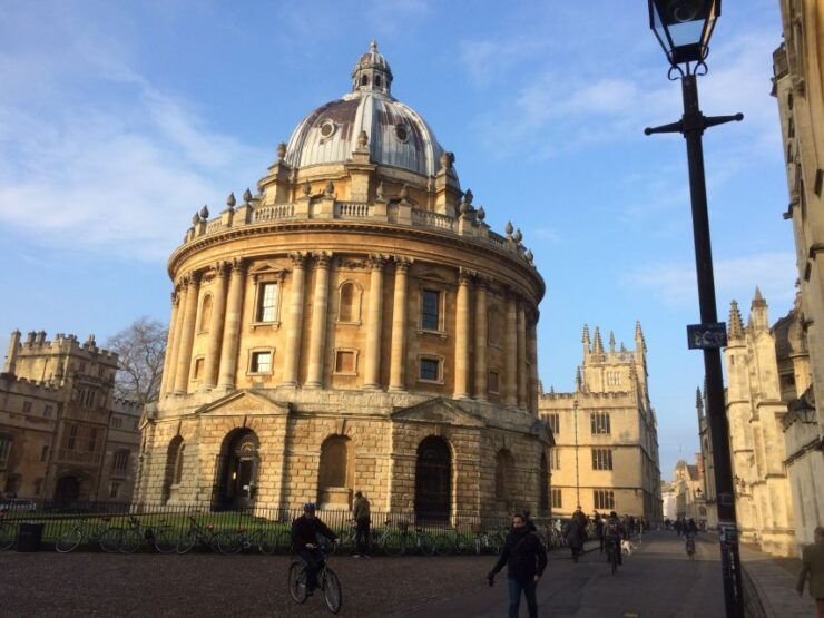 Oxford: Private City Tour & University Historical Highlights - Free Cancellation and Flexible Travel Plans