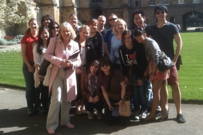 Oxford: Private City Tour & University Historical Highlights - Highlights of Oxfords Landmarks