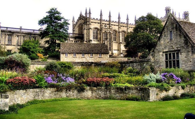 Oxford Private Guided Walking Tour - Cancellation Policy