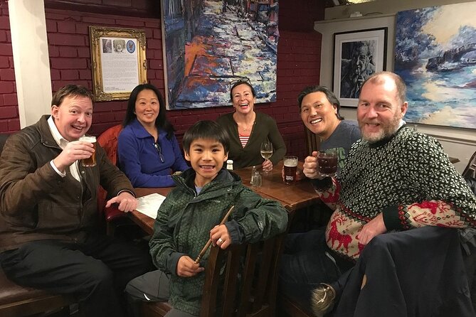 Oxford PRIVATE Pub and City Evening Walking Tour - The Sum Up
