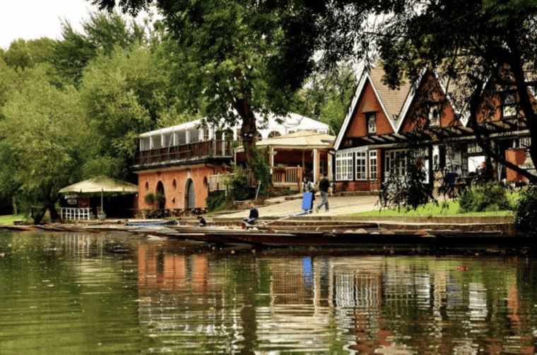 Oxford : Private Punt Tour - The Sum Up