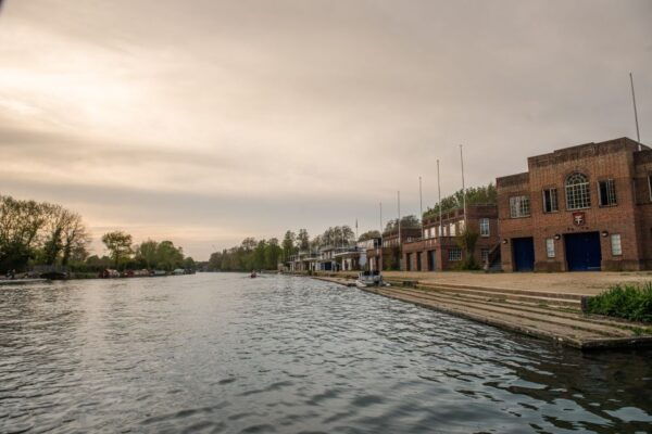 Oxford: Scenic Sightseeing Cruise With Gourmet Picnic - The Sum Up